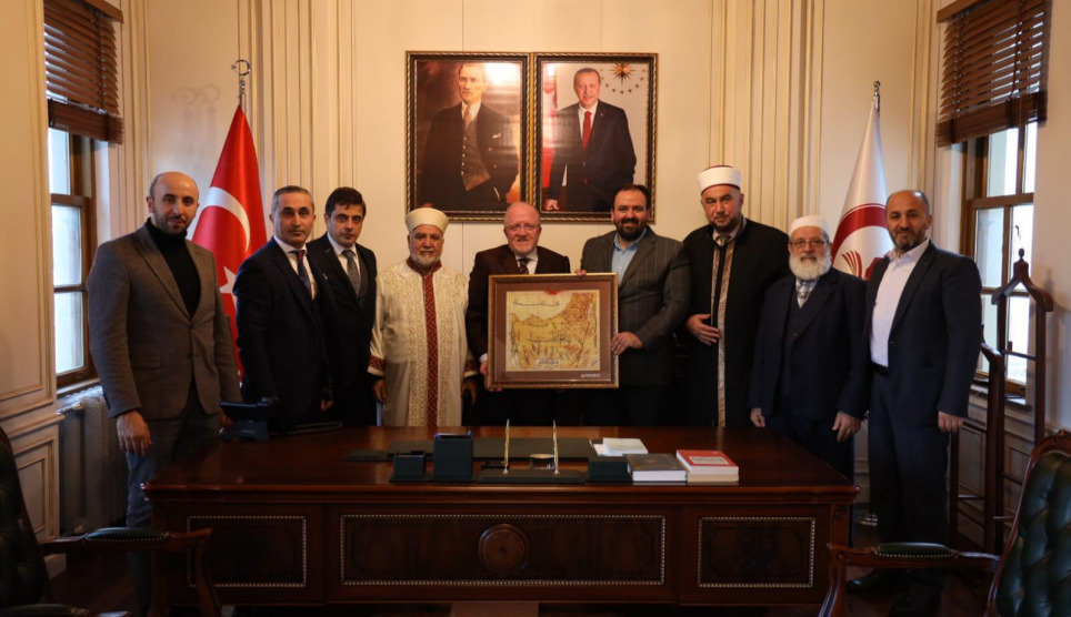 Rektör Aydın Kudüs  Alimler Birliği Üyesi ve Mescid-i Aksâ Murabıtı  Nurettin Recebî ve Beraberindeki Heyeti Kabul  Etti