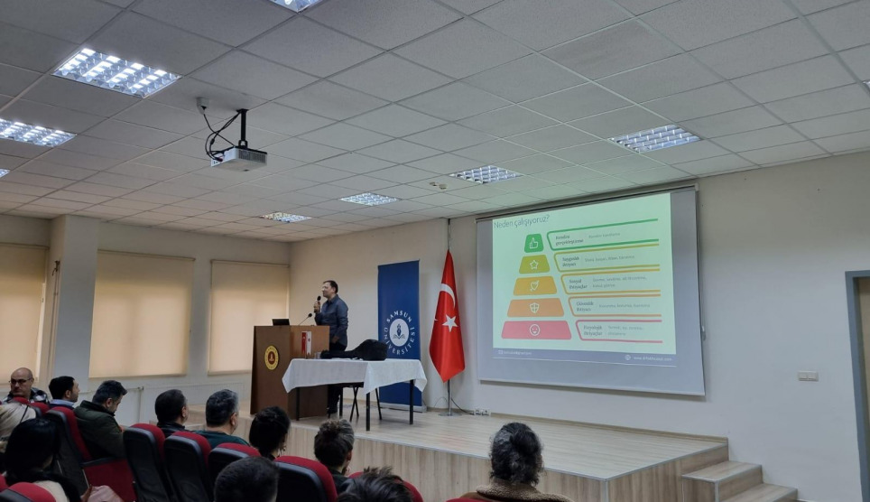 Kavak MYO’da “İş Becerikliliği ile İş Hayatına Hazırlık” Konulu Seminer Düzenlendi.