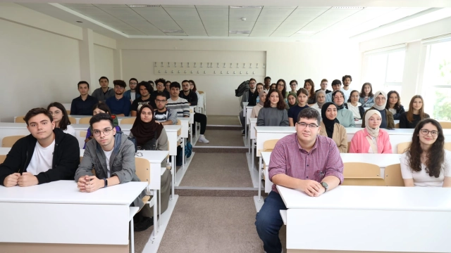 Tıp Fakültemizde Uyum Programı