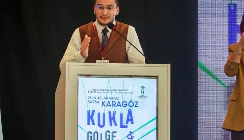 Bölüm Hocalarımızdan Dr. Öğretim Üyesi Yücel Özdemir 21. Uluslararası Bursa Karagöz Kukla ve Gölge Oyunları Festivali’ne Katıldı