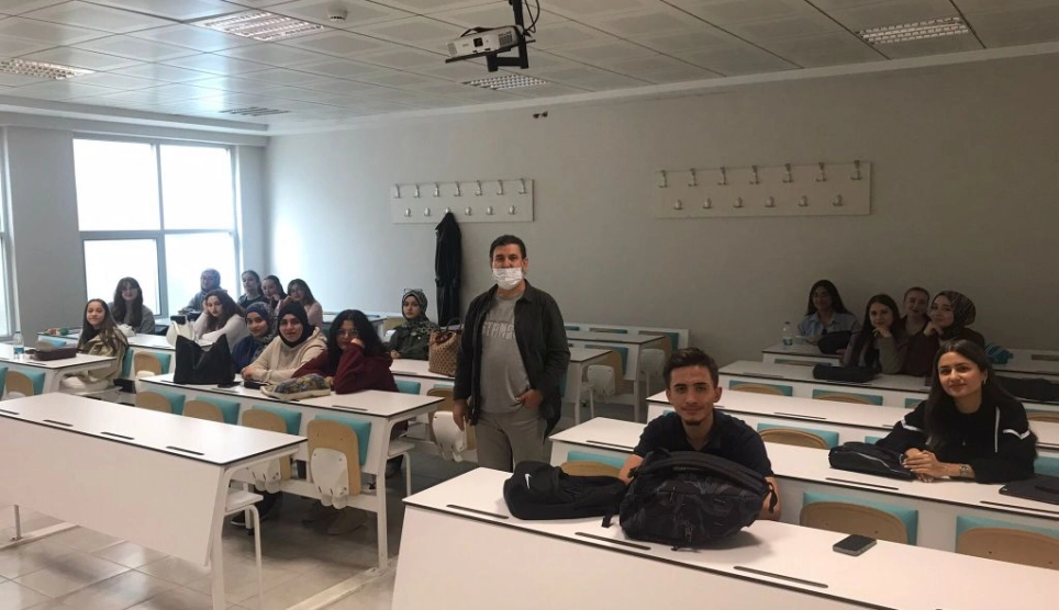 2.Sınıf Öğrencileri Sınıf Danışmanlarıyla Bir Araya Geldi.